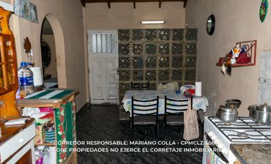 Casa en venta c/ cochera en Ministro Rivadavia