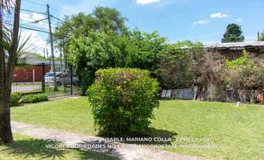 Casa en venta c/ cochera en Ministro Rivadavia