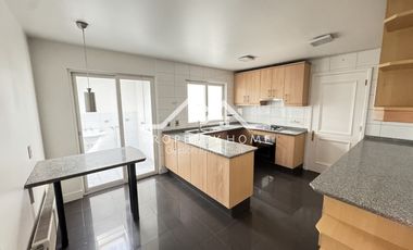 ARRIENDO 3 DORM + SERVICIO