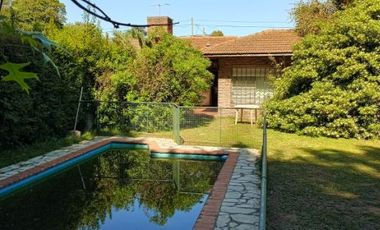 Casa en venta en Ezpeleta Oeste