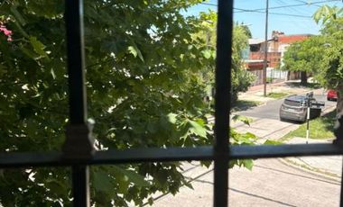 Departamento Tipo Casa en venta en Sarandi Oeste