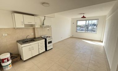 Monoambiente en alquiler en Lanus Oeste