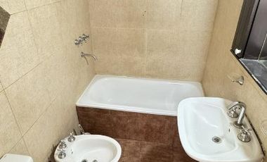 Monoambiente en alquiler en Lanus Oeste