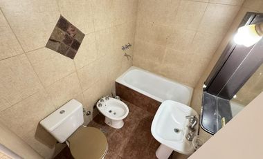 Monoambiente en alquiler en Lanus Oeste