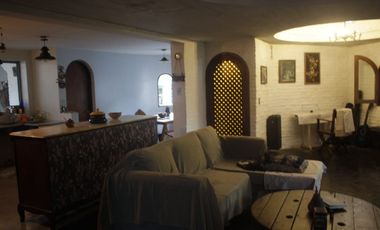 Casa en venta en Ezpeleta Este