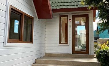 Casa en venta en PUERTO VARAS
