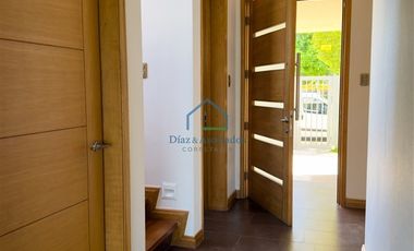 Casa en Venta en Camino Las Rastras 1