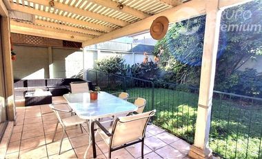 Casa en Venta en Santa Lidia 8844, La Florida