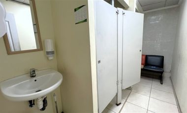 Galpón en Arriendo en Los Industriales / Exequiel Fernández