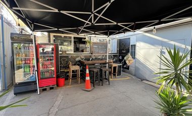 Galpón en Arriendo en Los Industriales / Exequiel Fernández