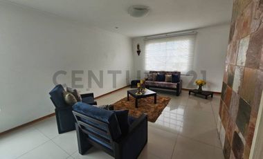 Se Vende Hermosa casa Esquinera sector Ilalo