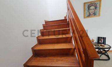 Se Vende Hermosa casa Esquinera sector Ilalo