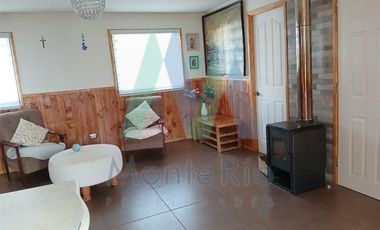 Casa en Arriendo en Camino a Antilhue