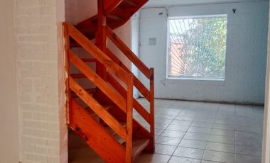 CASA GRANDE EN CONDOMINIO BELLOTO NORTE