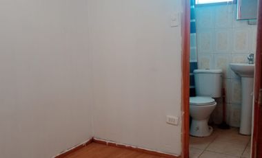 CASA GRANDE EN CONDOMINIO BELLOTO NORTE