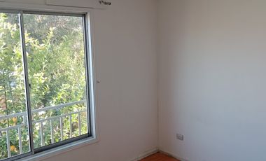 CASA GRANDE EN CONDOMINIO BELLOTO NORTE