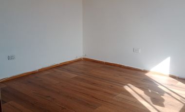 CASA GRANDE EN CONDOMINIO BELLOTO NORTE