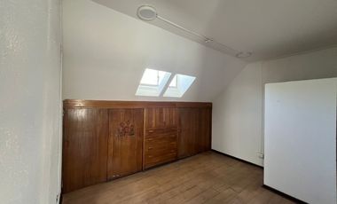 Casa en arriendo 12D/5B cerca Estadio El Teniente