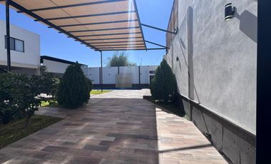 QUINTA EQUIPADA EN VENTA EN COL. 7 NOV. EN GOMEZ PALACIO DGO.