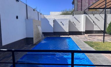 QUINTA EQUIPADA EN VENTA EN COL. 7 NOV. EN GOMEZ PALACIO DGO.