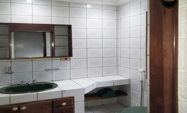 Casa de arriendo en Universidad del Azuay  – código:22163