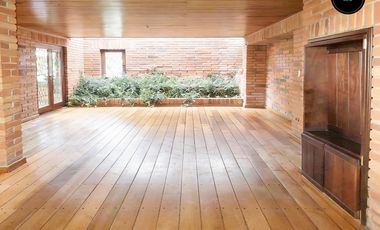 Casa de arriendo en Universidad del Azuay  – código:22163