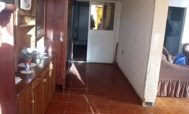 CRISOL ARRIENDA CASA CON ENORME PATIO, TRONCAL SUR