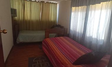 CRISOL ARRIENDA CASA CON ENORME PATIO, TRONCAL SUR