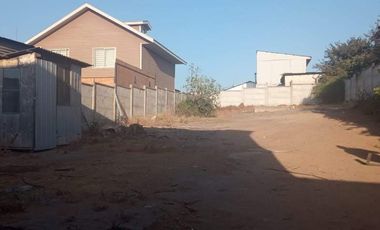 CRISOL ARRIENDA CASA CON ENORME PATIO, TRONCAL SUR