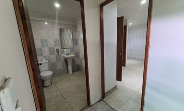 GALPÓN TECHADO 267 M2 PORTUGAL CON AV MATTA