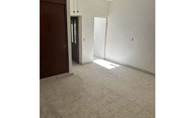 CASA EN RENTA EN COL PABLO A DE LA GARZA