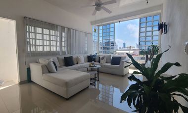 COMODA , FUNCIONAL Y MODERNA CASA, BIEN UBICADA DENTRO DEL FRACCIONAMIENTO COSTA AZUL.