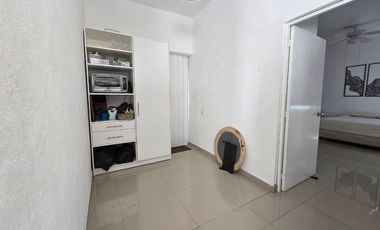 COMODA , FUNCIONAL Y MODERNA CASA, BIEN UBICADA DENTRO DEL FRACCIONAMIENTO COSTA AZUL.