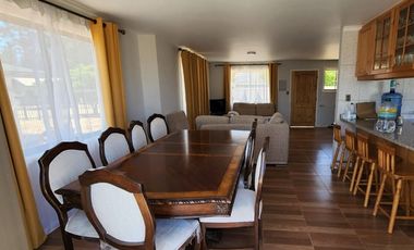 Casa en Venta Algarrobo, 5D 3B construcción nueva