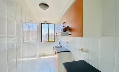 A la salida Metro Ciudad del Niño!