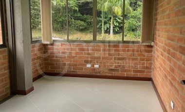 ARRIENDO de CASA CAMPESTRE en ENVIGADO