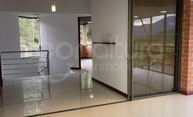 ARRIENDO de CASA CAMPESTRE en ENVIGADO