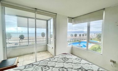 Departamento frente al mar con hermosa vista