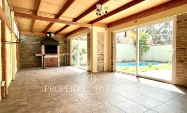 Casa en condominio en barrio Torreones