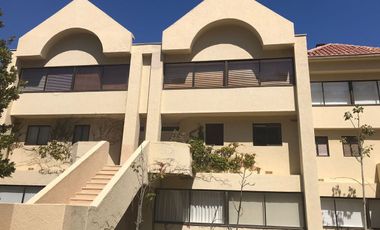 ARRIENDO POR DIA departamento con vista  en Condominio Parque Zapallar