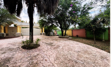 Quinta en Venta en Santiago, Nuevo León, Villa de los Reyes