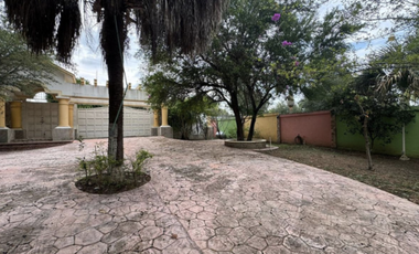 Quinta en Venta en Santiago, Nuevo León, Villa de los Reyes