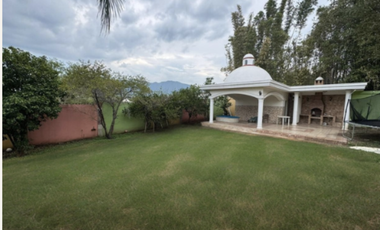 Quinta en Venta en Santiago, Nuevo León, Villa de los Reyes