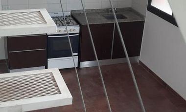 2 ambientes en ALQUILER,  Maximo Paz 215 - Monte Grande