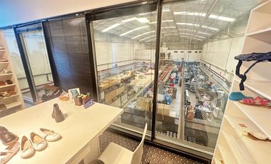 VENTA GALPÓN INDUSTRIAL OFICINAS DEPÓSITO LANÚS LANÚS OESTE