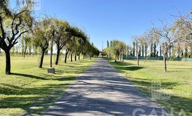 VENTA Terreno de 1030m2 en Haras de Funes