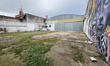 Galpon con oficina merlo centro