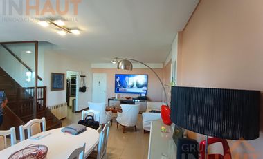 Venta Departamento 3 habitaciones + dos cocheras y bauleras sarmiento al 200