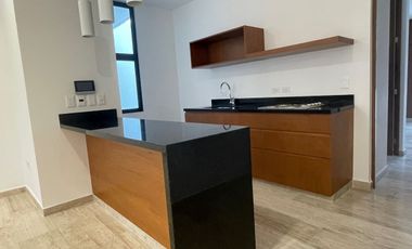 DEPARTAMENTO EN RENTA, Aurelia 12 en Temozon, al Nte. de Mérida, Yuc.