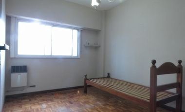 Departamento en venta - 2 Dormitorios 1 Baño - 65 mts2 - Wilde, Avellaneda